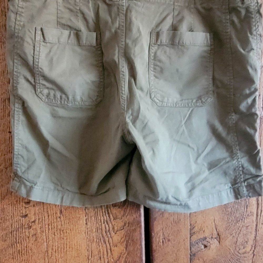 Fat face shorts